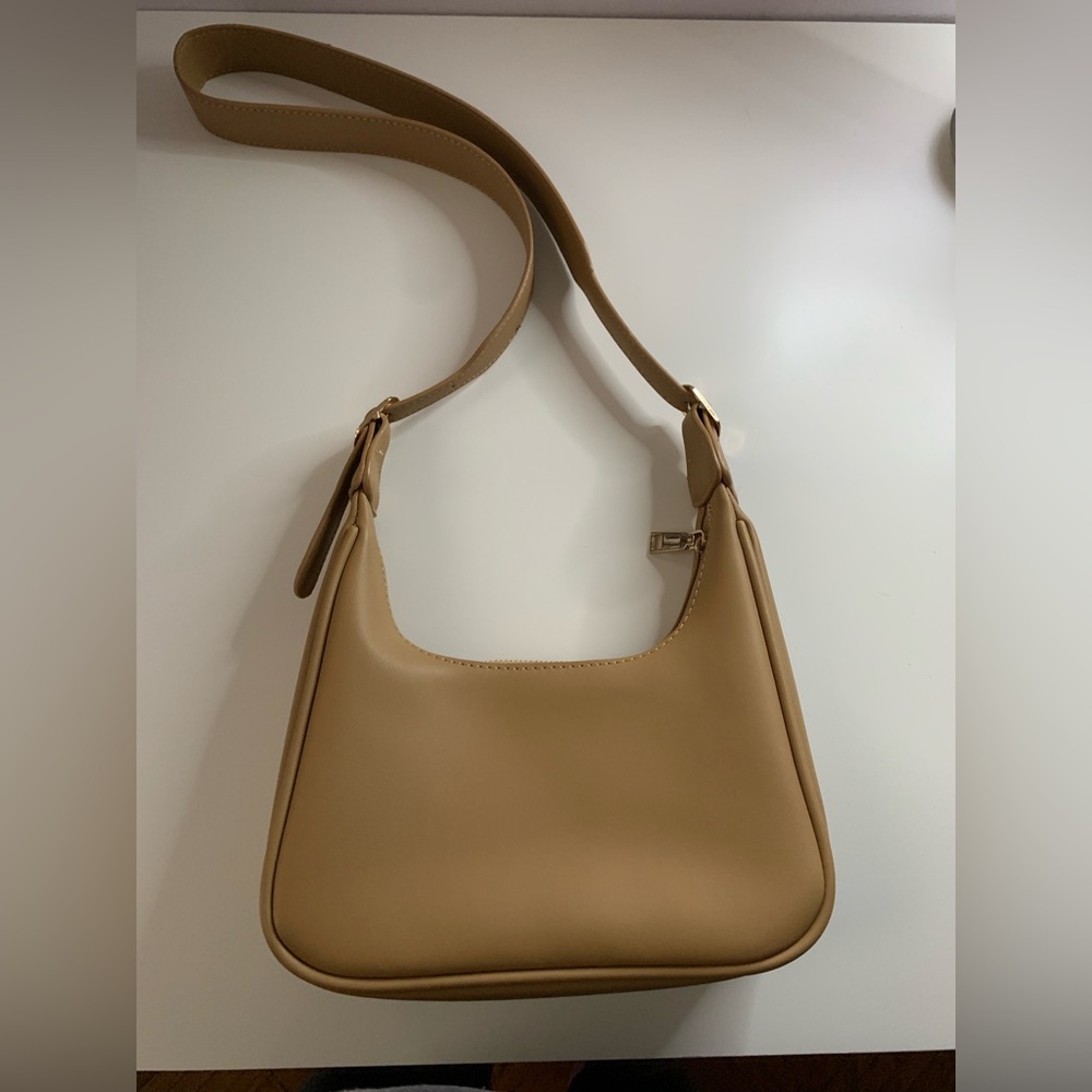 Verge Girl Beige Crossbody Bag